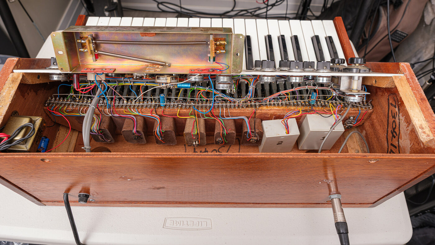 Inside view of the Dewtron Gipsy showing modules and wiring